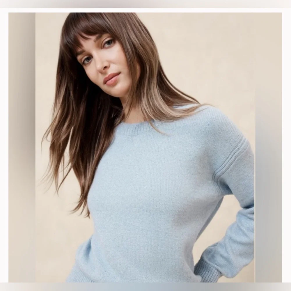 Banana Republic Coveted Sweater Crewneck Light Blue Grey Silver Lurex XL winter - Picture 8 of 9